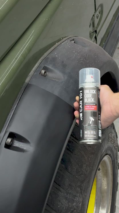 CAR101 Tyre & Trim Restorer Spray Coating